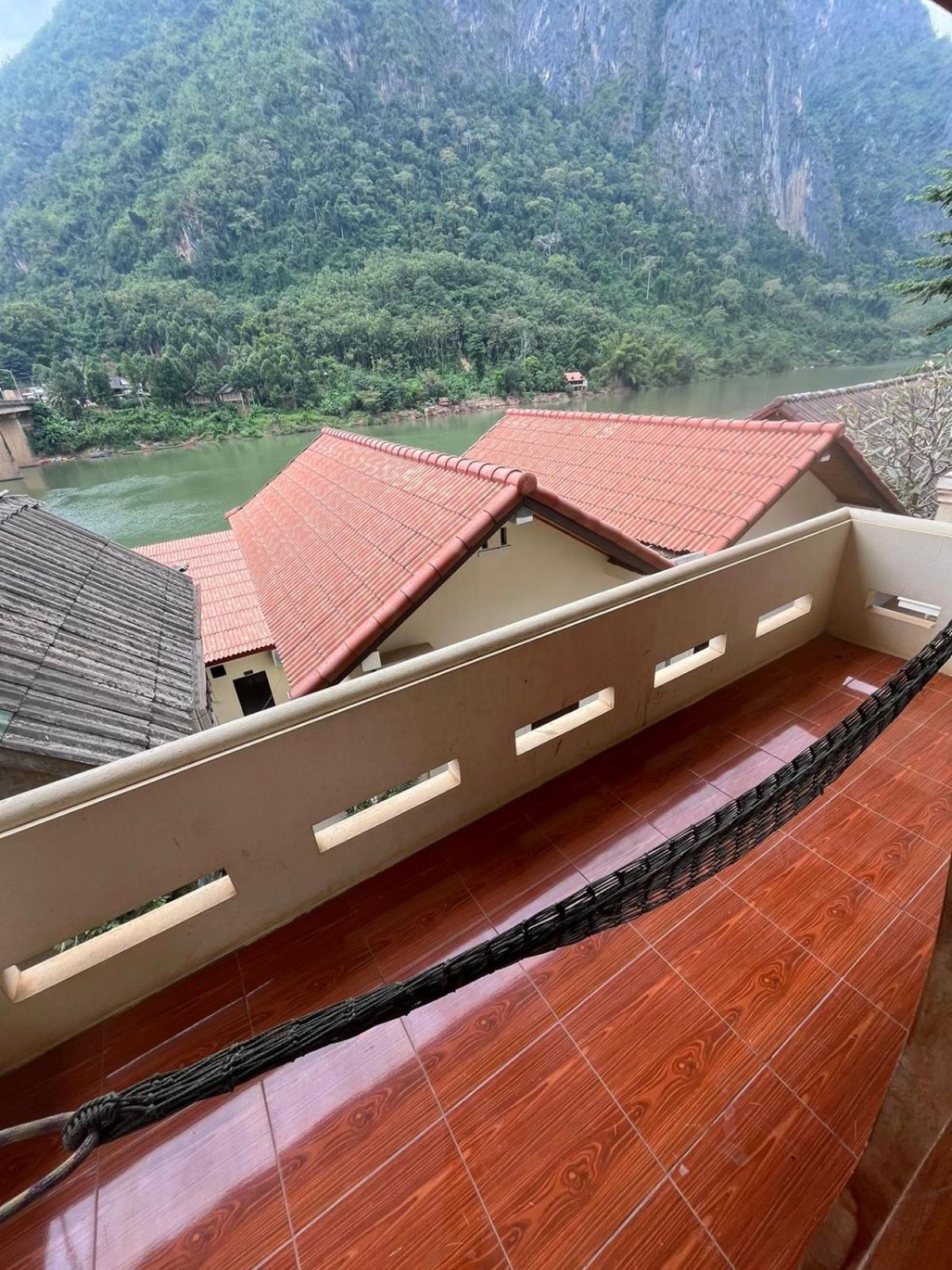 Cam U View Bungalow Hotel Nong Khiaw Bagian luar foto