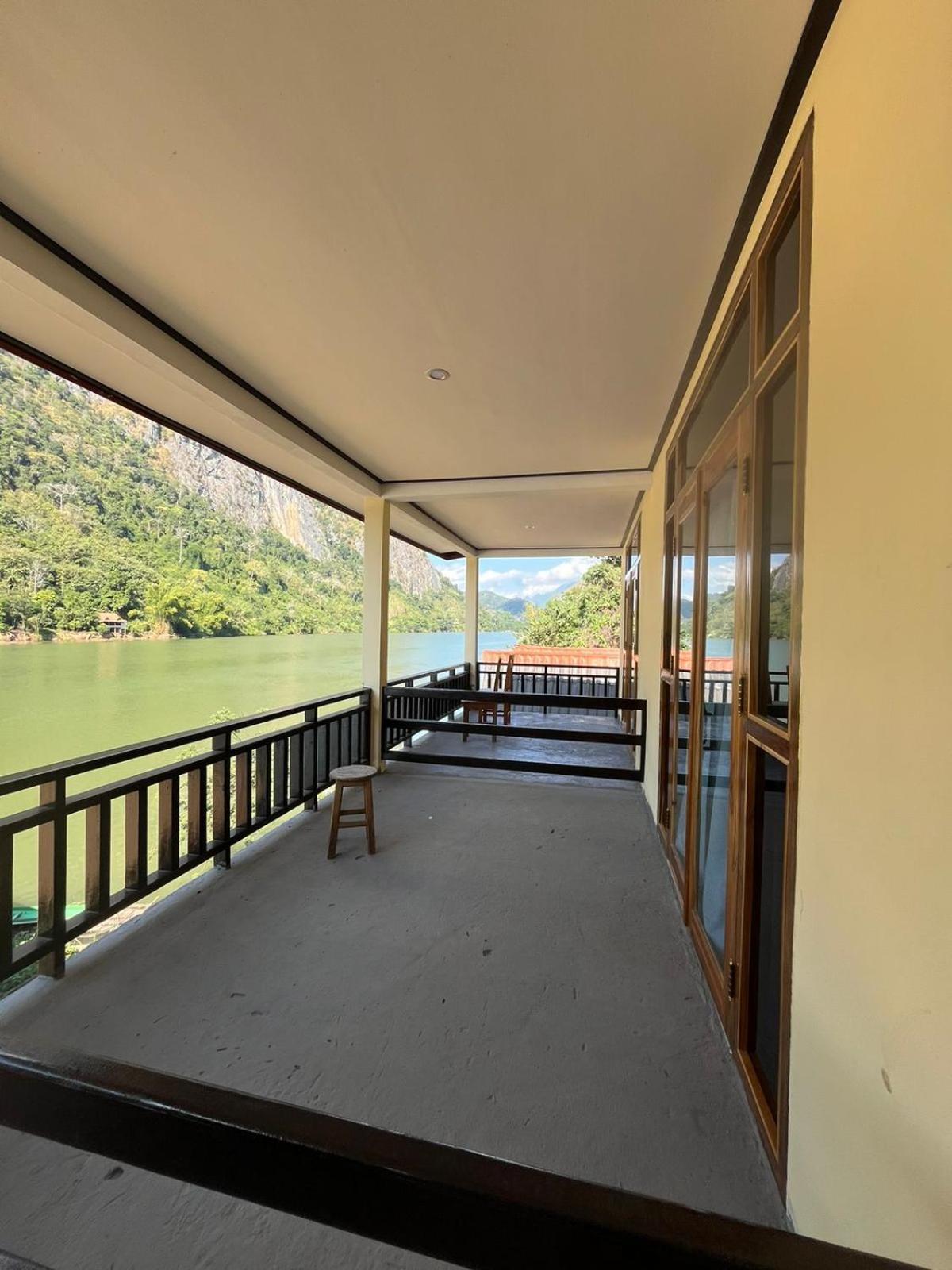 Cam U View Bungalow Hotel Nong Khiaw Bagian luar foto
