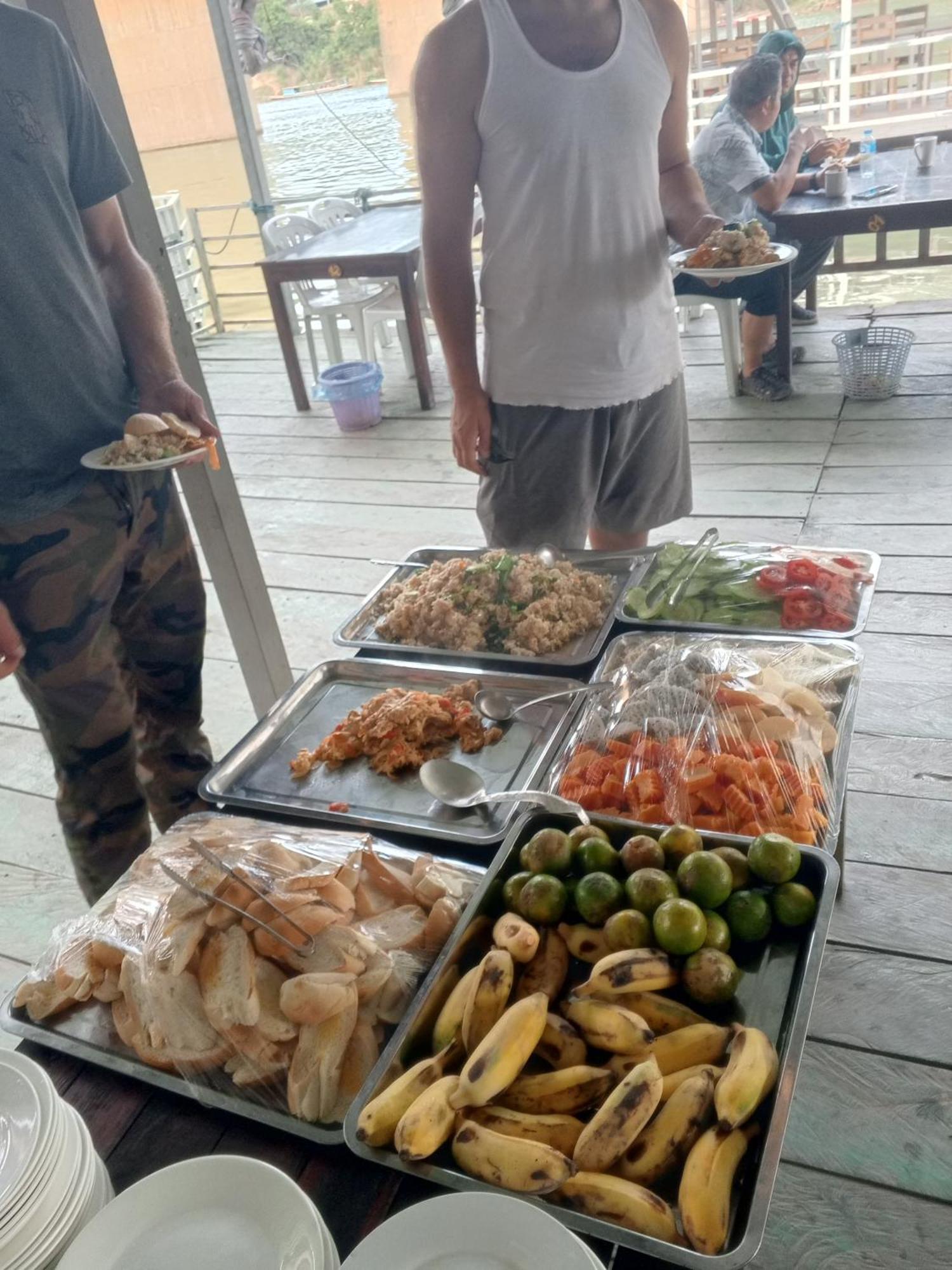 Cam U View Bungalow Hotel Nong Khiaw Bagian luar foto